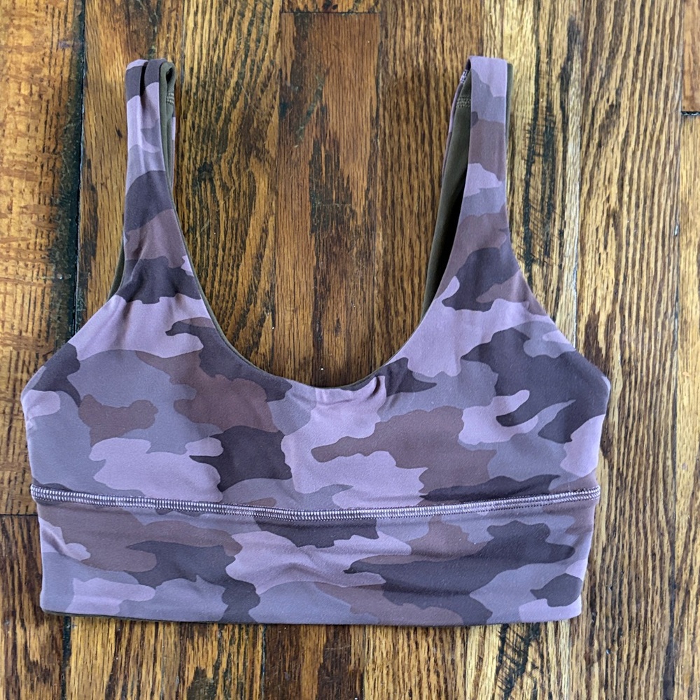 🎉NWOT Lululemon Athletica Rervesable Mocha Camo Sports Bra!